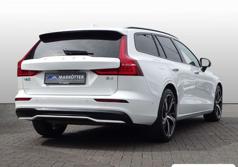 Volvo V60, 2023 3