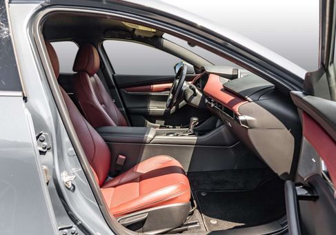 Mazda 3, 2021