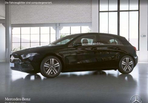 Mercedes-Benz A 250, 2022