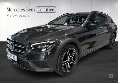 Mercedes-Benz E 220, 2022