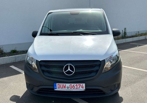 Mercedes-Benz Vito, 2022