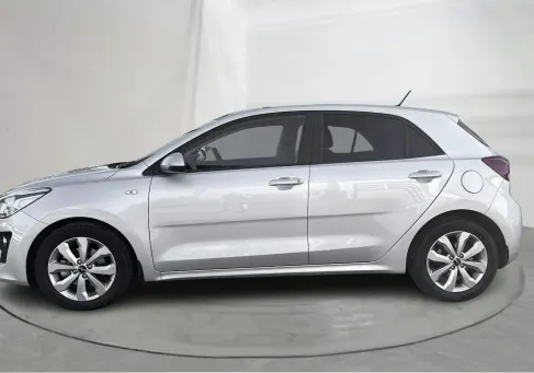 Kia Rio, 2022 2