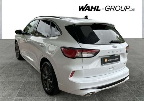 Ford Kuga, 2021
