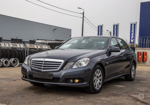 Mercedes-Benz E 220, 2011