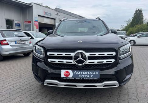 Mercedes-Benz GLB 180, 2023