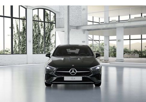Mercedes-Benz CLA 200, 2025 2