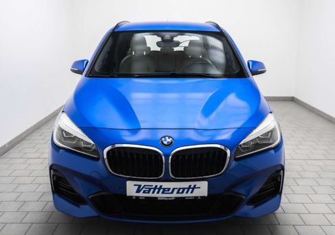 BMW 225, 2019