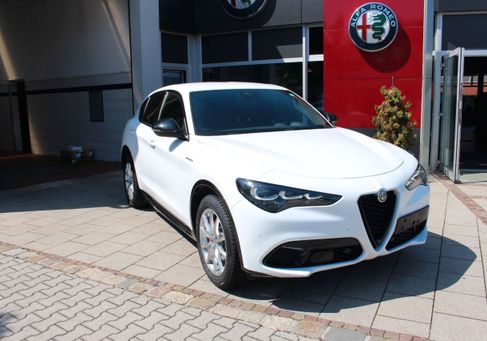 Alfa Romeo Stelvio, 2023