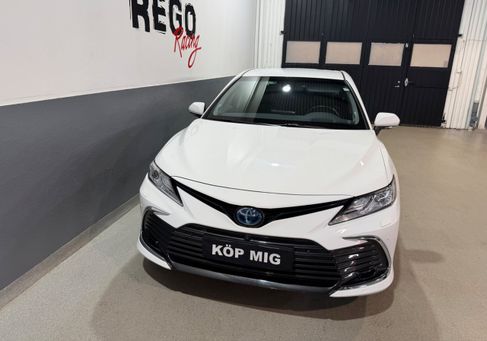 Toyota Camry, 2022