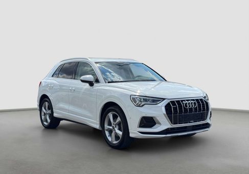 Audi Q3, 2022 3