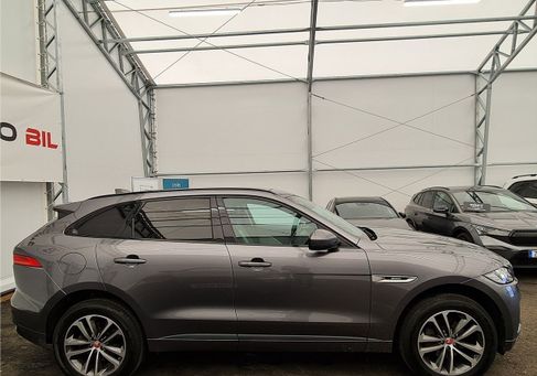 Jaguar F-Pace, 2019