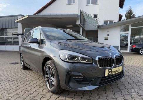 BMW 218, 2019