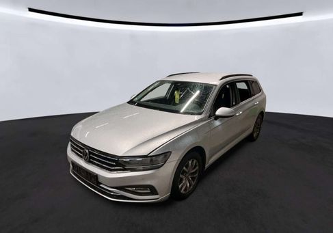 Volkswagen Passat Variant, 2022