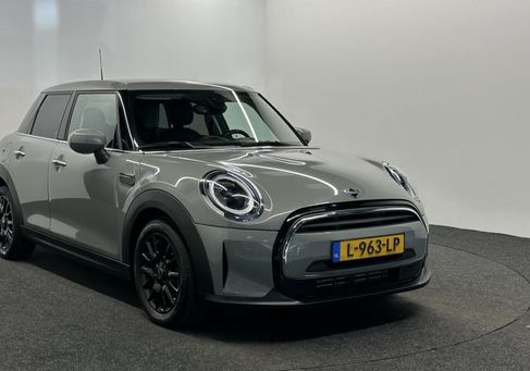 MINI ONE, 2021