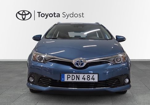 Toyota Auris Touring Sports, 2016