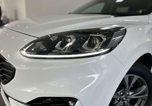 Ford Kuga, 2022