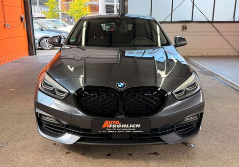 BMW 118, 2019