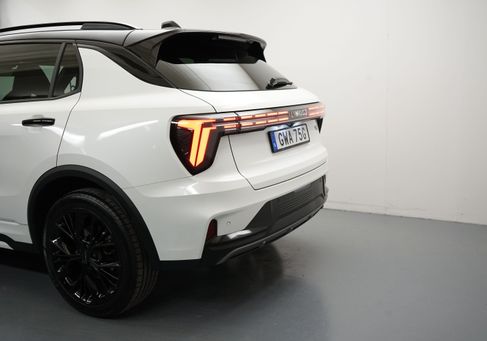 Lynk &amp; Co 01, 2025