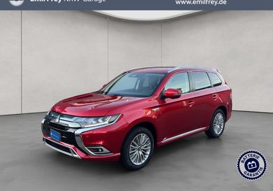 Mitsubishi Outlander, 2020