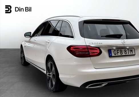 Mercedes-Benz C 300, 2021