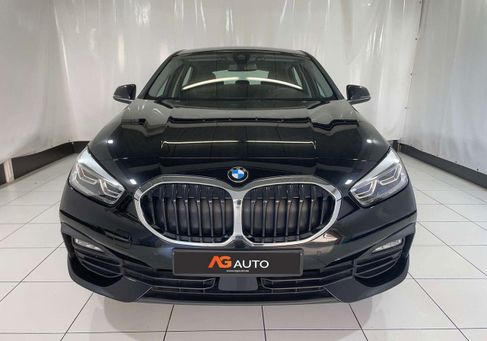BMW 1 Serija, 2021