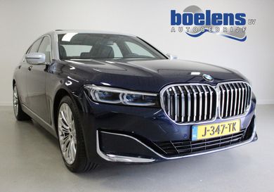 BMW 750, 2020