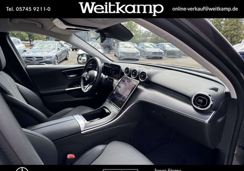 Mercedes-Benz C 220, 2023
