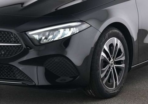 Mercedes-Benz A 200, 2025