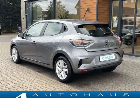 Renault Clio, 2025