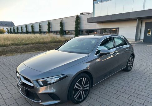 Mercedes-Benz A 200, 2020