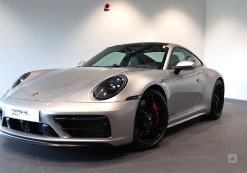 Porsche 911, 2024