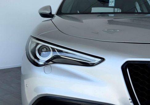 Alfa Romeo Stelvio, 2019