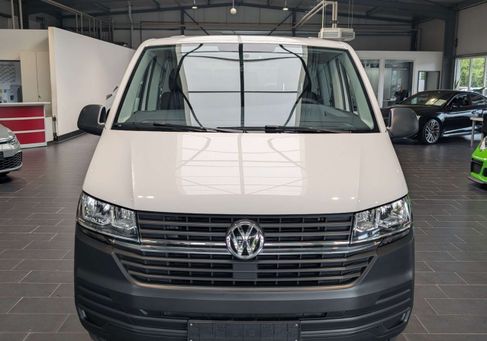 Volkswagen T6 Caravelle, 2022