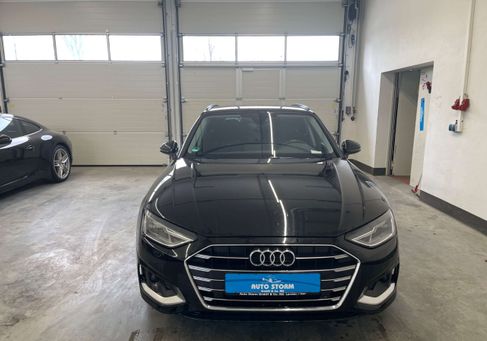 Audi A4, 2022