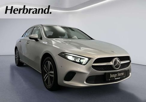 Mercedes-Benz A 250, 2022