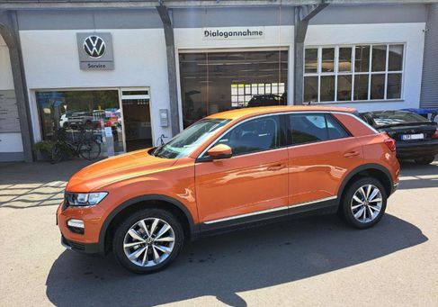 Volkswagen T-Roc, 2021
