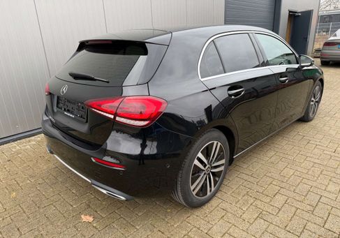 Mercedes-Benz A 200, 2022