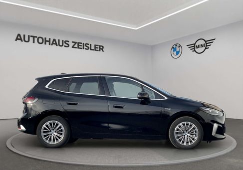 BMW 230, 2022