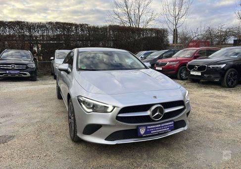 Mercedes-Benz CLA 180, 2020