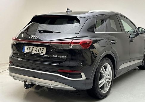 Audi Q4, 2022