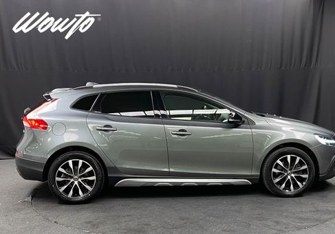 Volvo V40 Cross Country, 2019