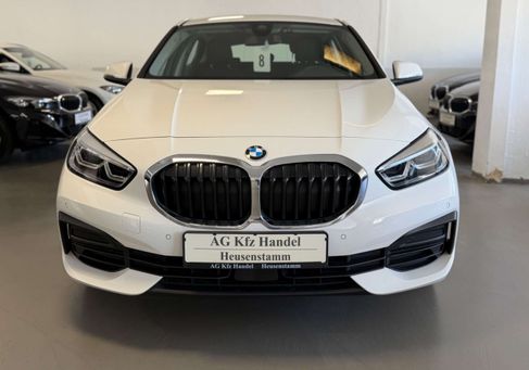 BMW 118, 2023