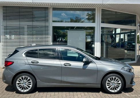 BMW 118, 2023