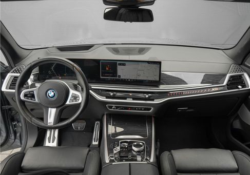 BMW X5, 2023
