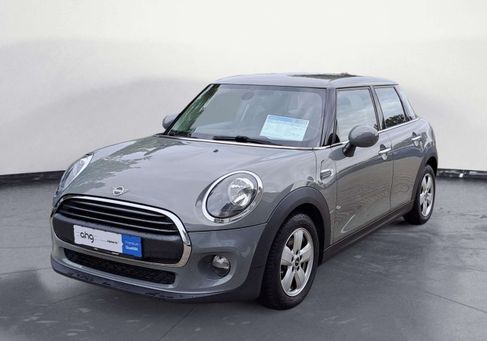 MINI ONE, 2019