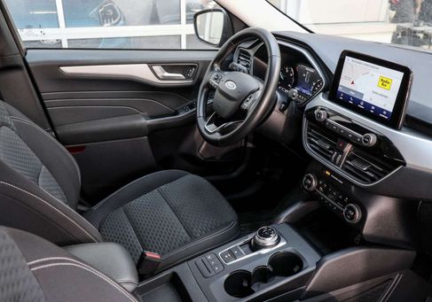 Ford Kuga, 2022