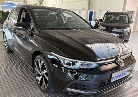 Volkswagen Golf, 2024 2