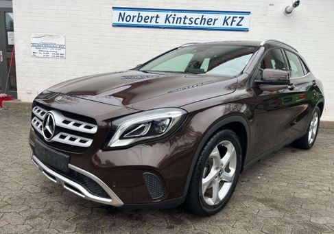 Mercedes-Benz GLA 180, 2018