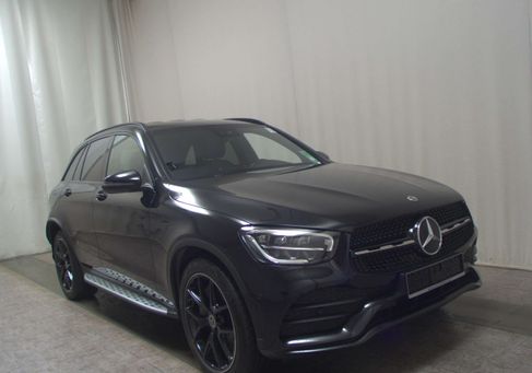 Mercedes-Benz GLC 300, 2021