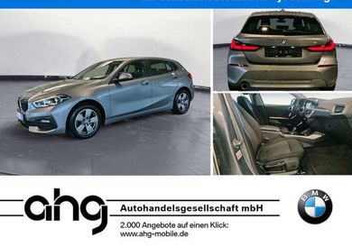 BMW 118, 2022